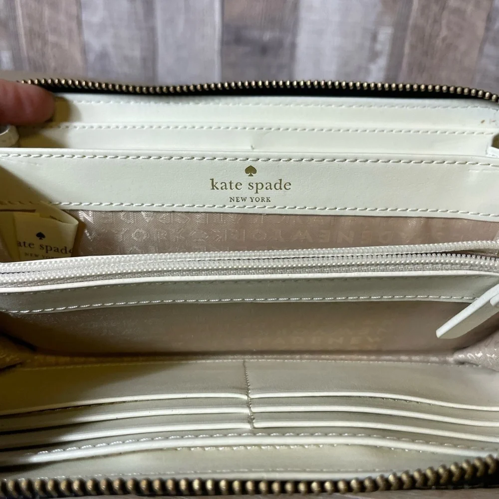 Kate Spade Black Metro Neda Wallet